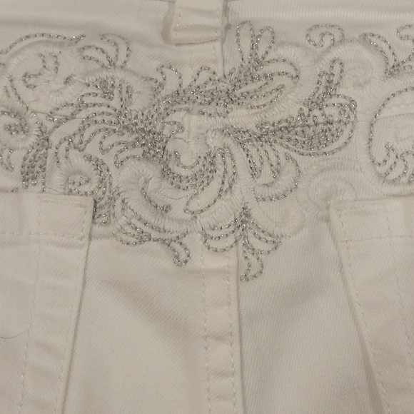 Cache SZ 8 White Embellished Crop Skinny Stretch Jeans - Picture 12 of 12